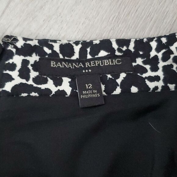 Banana Republic Black and White, Animal Print Skirt in Excellent Condition,12 - Picture 3 of 5